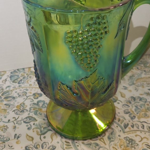 Indiana Carnival Glass Vintage Pitcher EUC - Picture 3 of 8